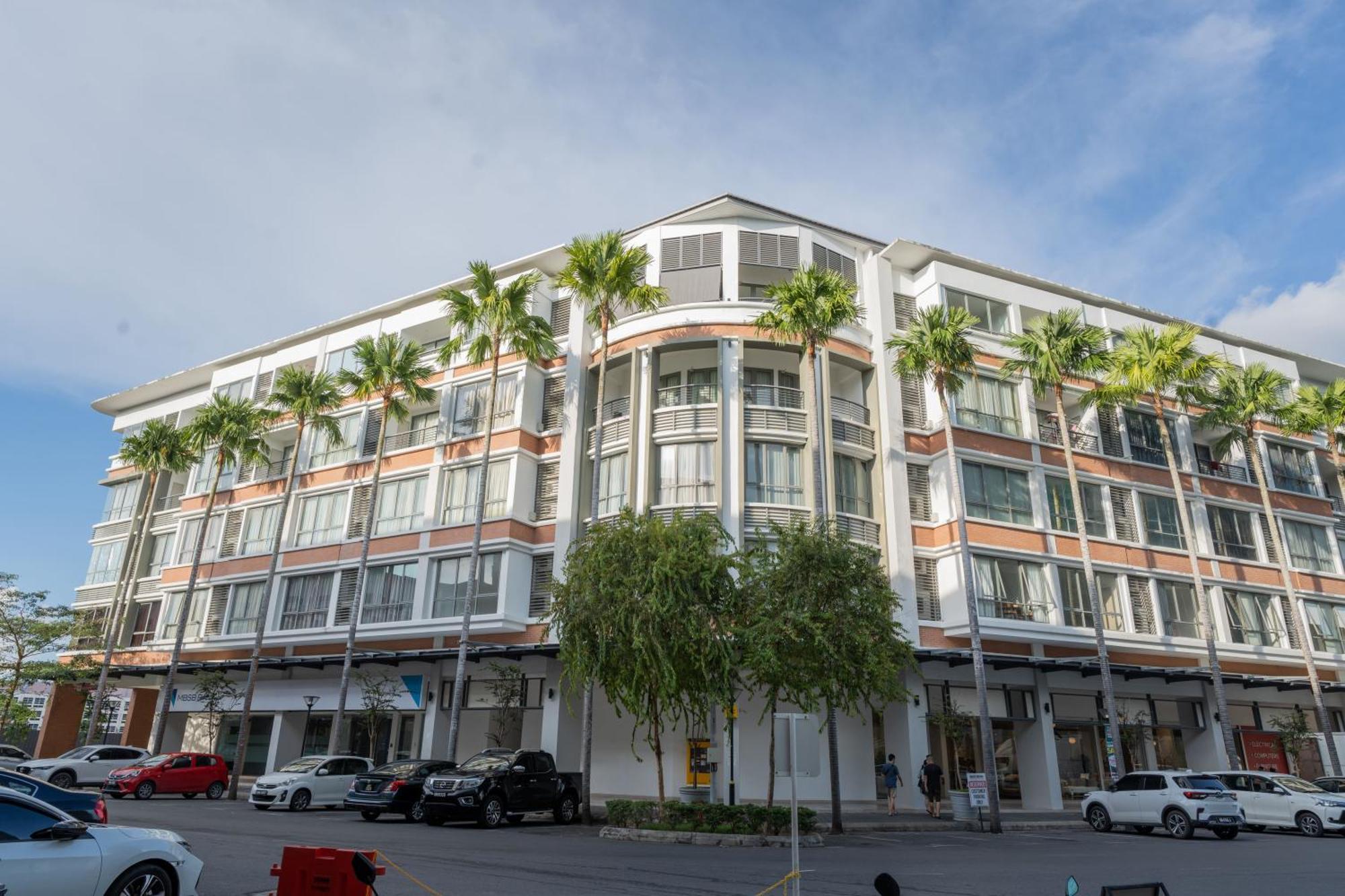 Marina Times Square Homestay By Evernent Miri Exterior foto